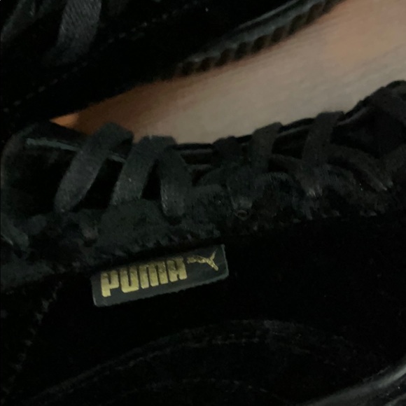 Fenty X Puma Velour Sneakers - Picture 5 of 7